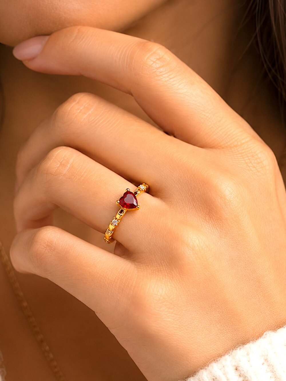 Red Ruby Gold Heart Ring Garnet Dainty Textured Band Fashion Jewelry Size 7 Gift